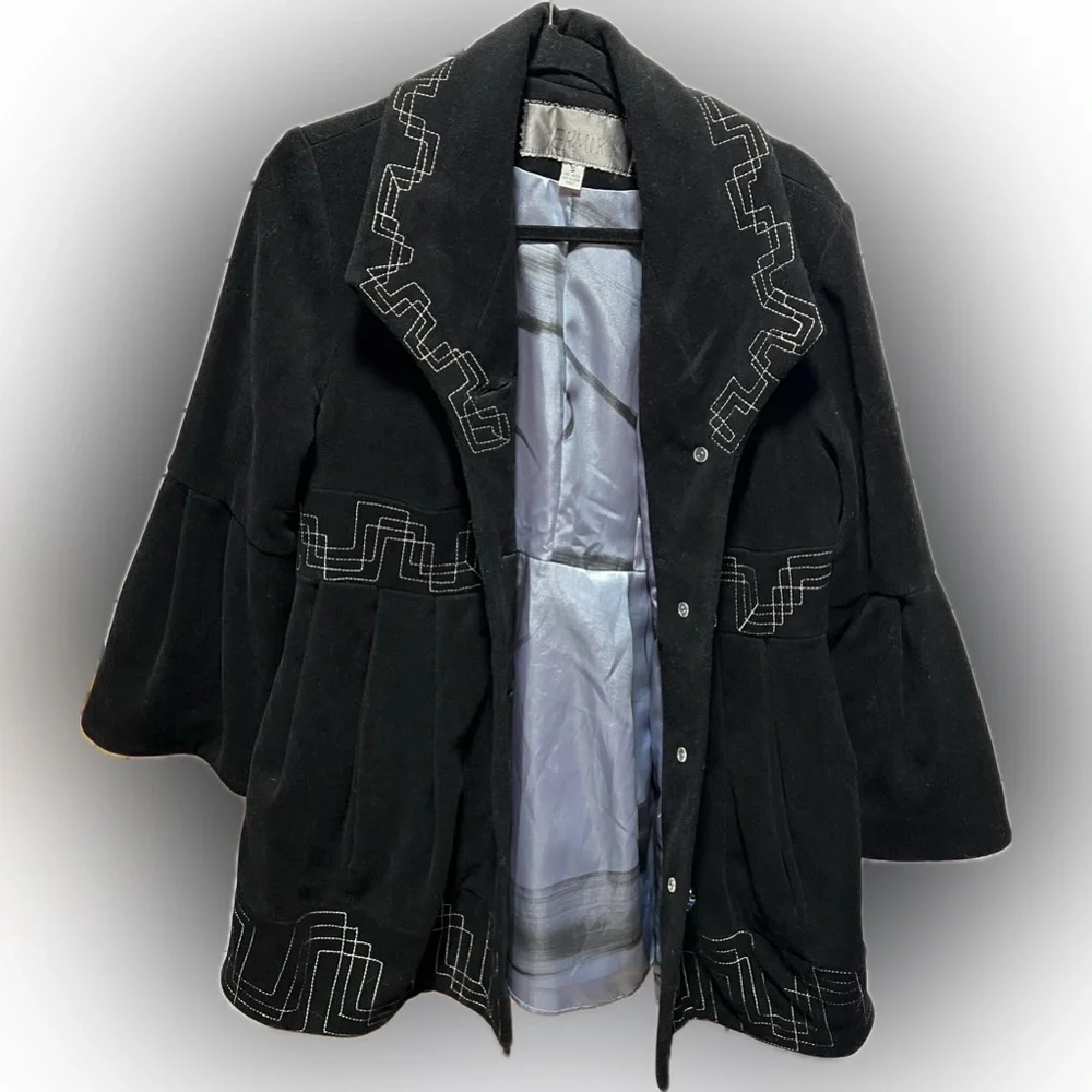 Black Embroidered Women's Jermikko wool coat